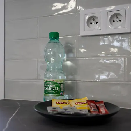 Kolo Malachite By Bookinghost Warsaw