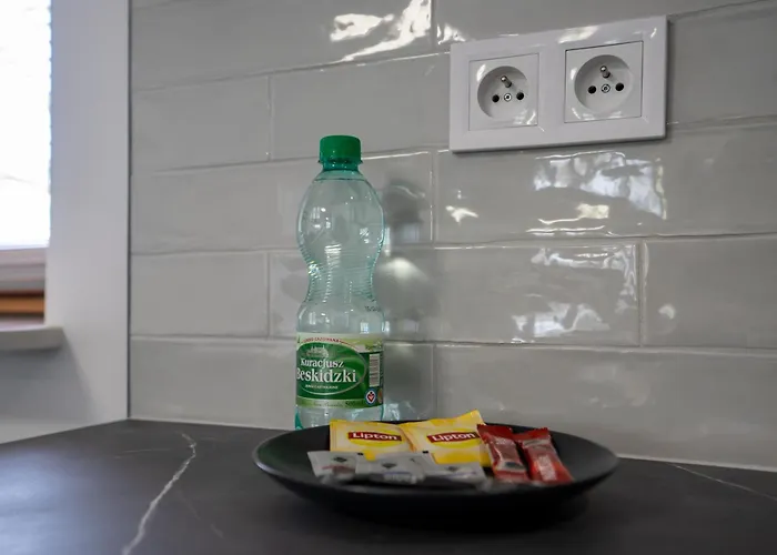 Kolo Malachite By Bookinghost Varsovie